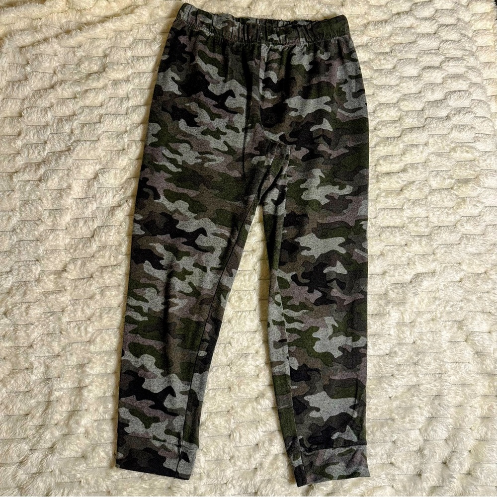 Women’s Camouflage Jogger Pants
